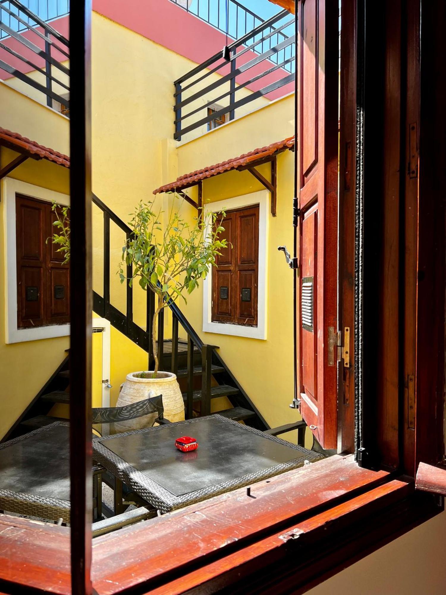 The Knight And The Pomegranate - Luxury Medieval Villa Rhodes City Exterior foto