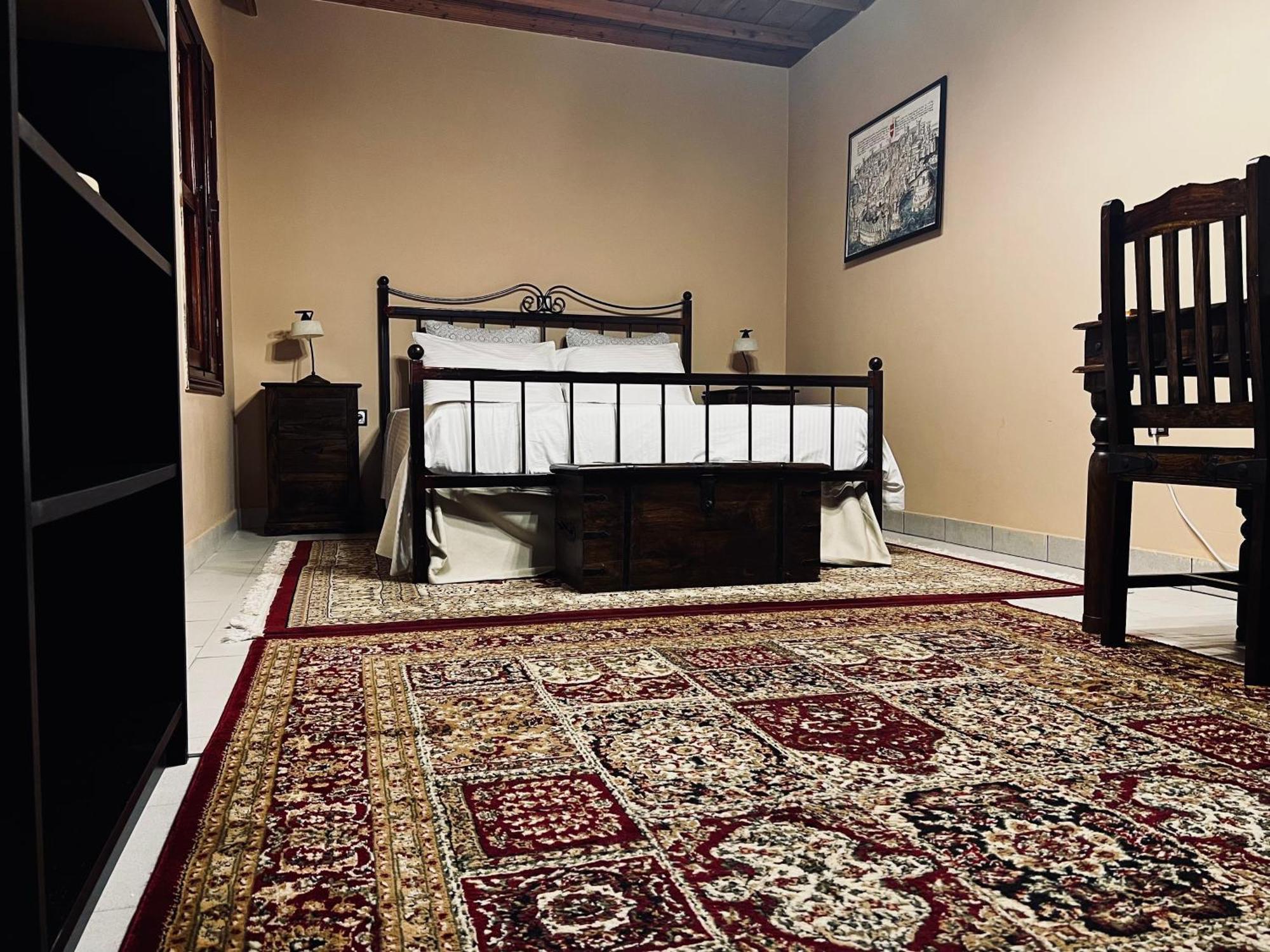 The Knight And The Pomegranate - Luxury Medieval Villa Rhodes City Exterior foto